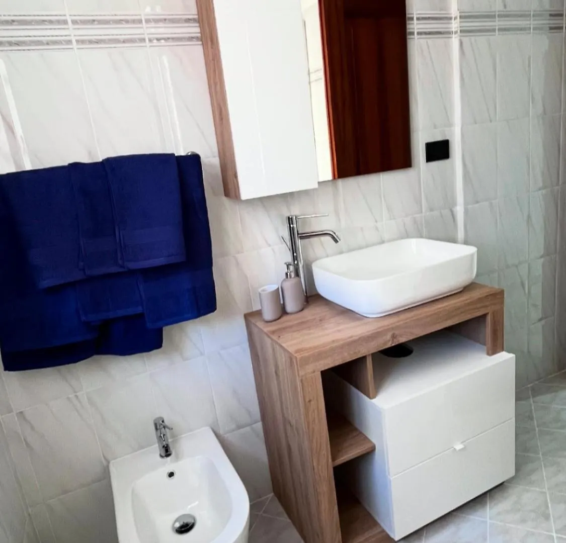 Apartament I Portici Chiavari