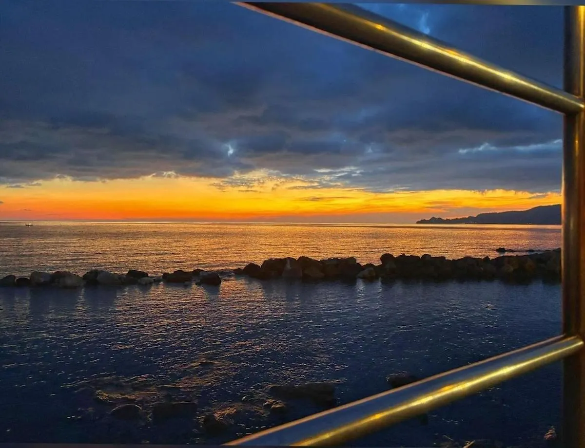 Apartament I Portici Chiavari