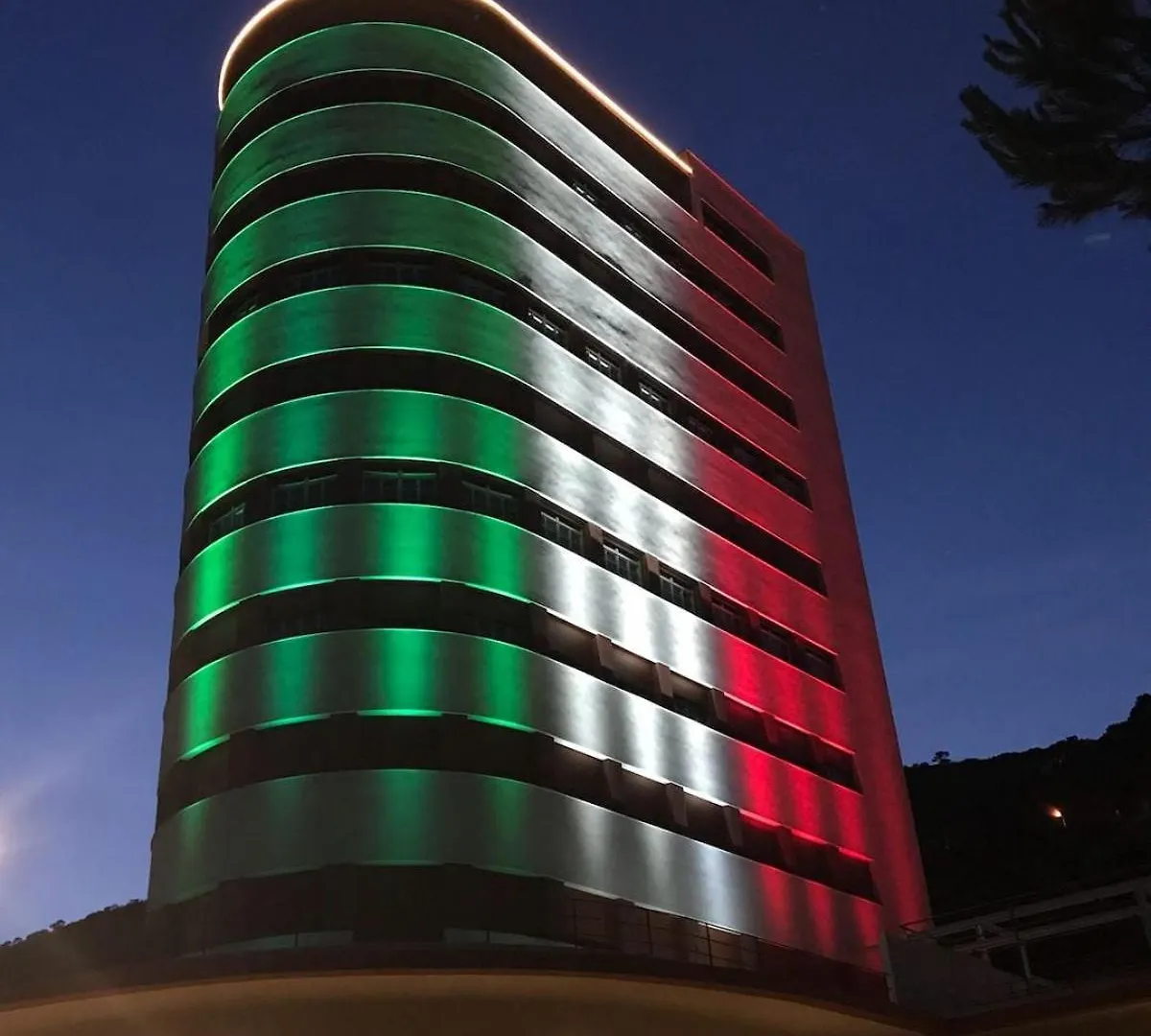 Apartament I Portici Chiavari